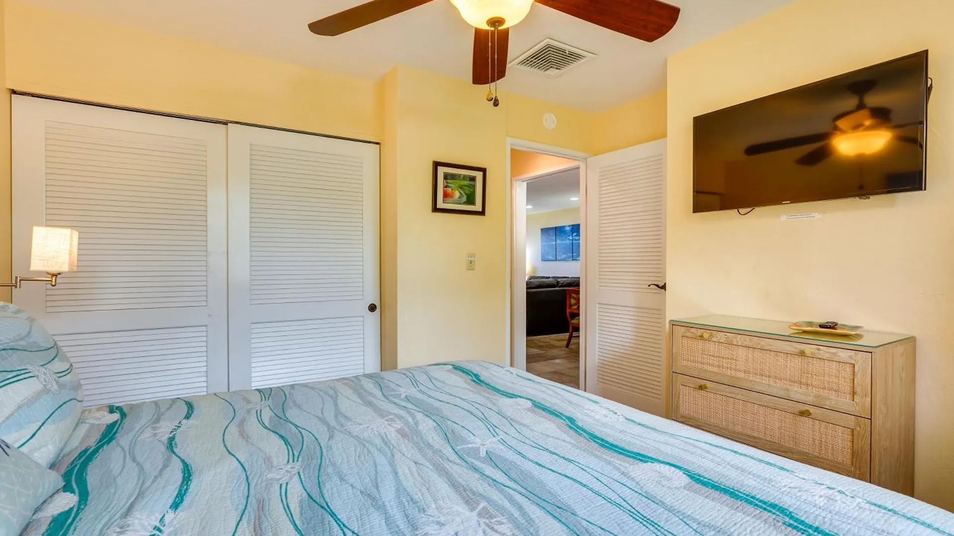 Apartment Living Aloha A Quiet Condo With Step-Free Access! Kailua-Kona