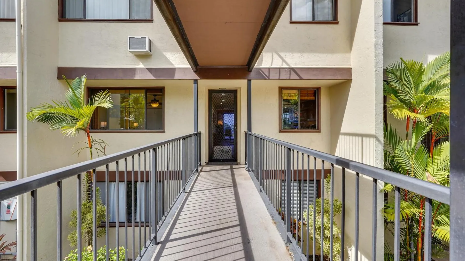 Living Aloha A Quiet Condo With Step-Free Access! Kailua-Kona 0*,  United States